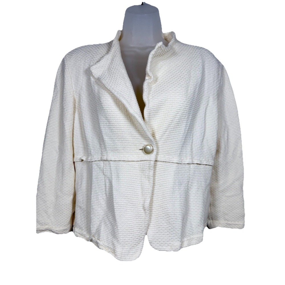 St. John Collection Ivory Santana Knit Jacket Blazer Wool Rayon Pearl Button 14